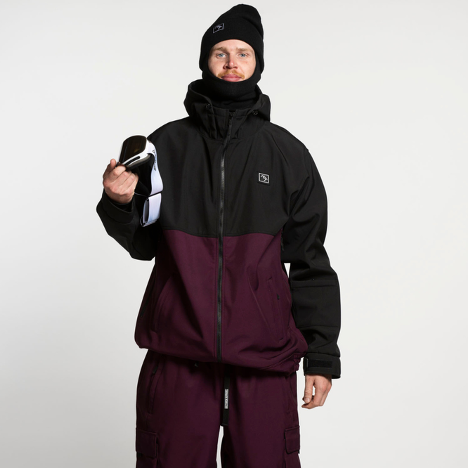 Access Full Zip Jacket Malbec / Black