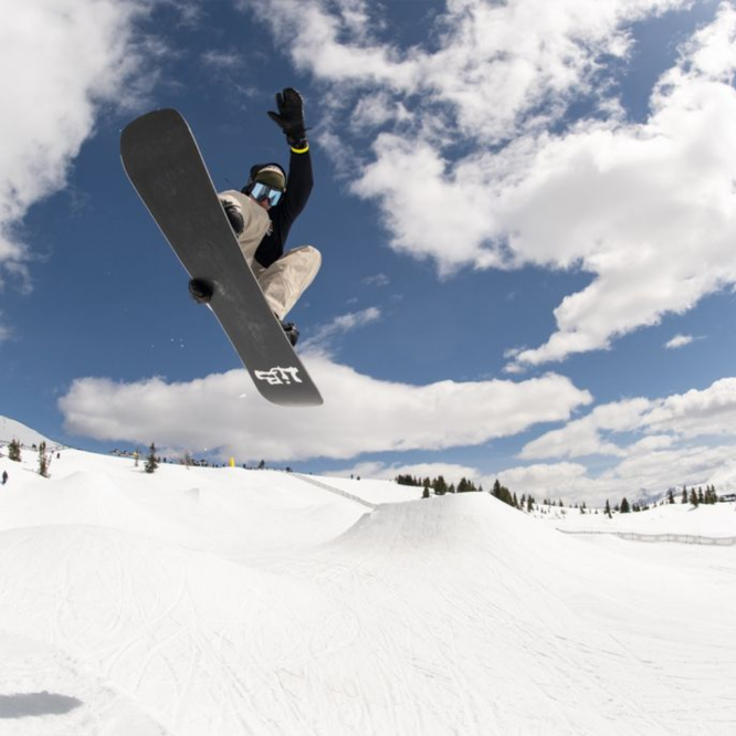 Skunk Ape Wide *Tweedekans snowboard*