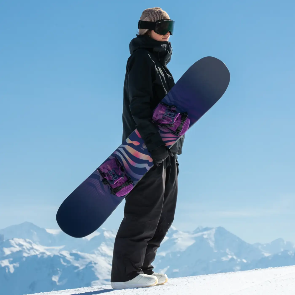 Womens Astral 2027 Snowboard