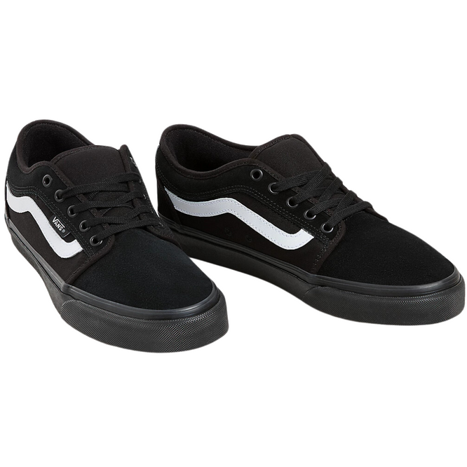 Chukka Low Sidestripe Black/Black/White