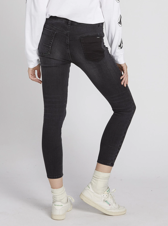 Womens Rockout III Skinny Denim Vintage Black