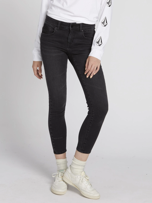 Womens Rockout III Skinny Denim Vintage Black