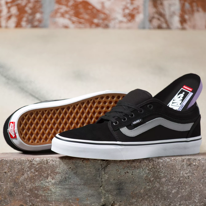 Chukka Low Sidestripe Black/Grey/White