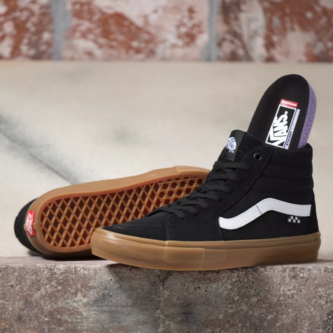 Skate Sk8-Hi Noir/Gomme